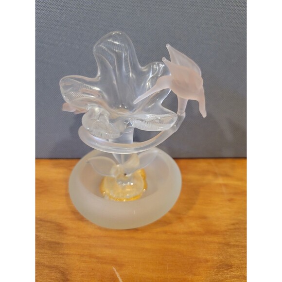 Other - Vintage I.W. Rice Glass Flower Butterfly Hummingbird